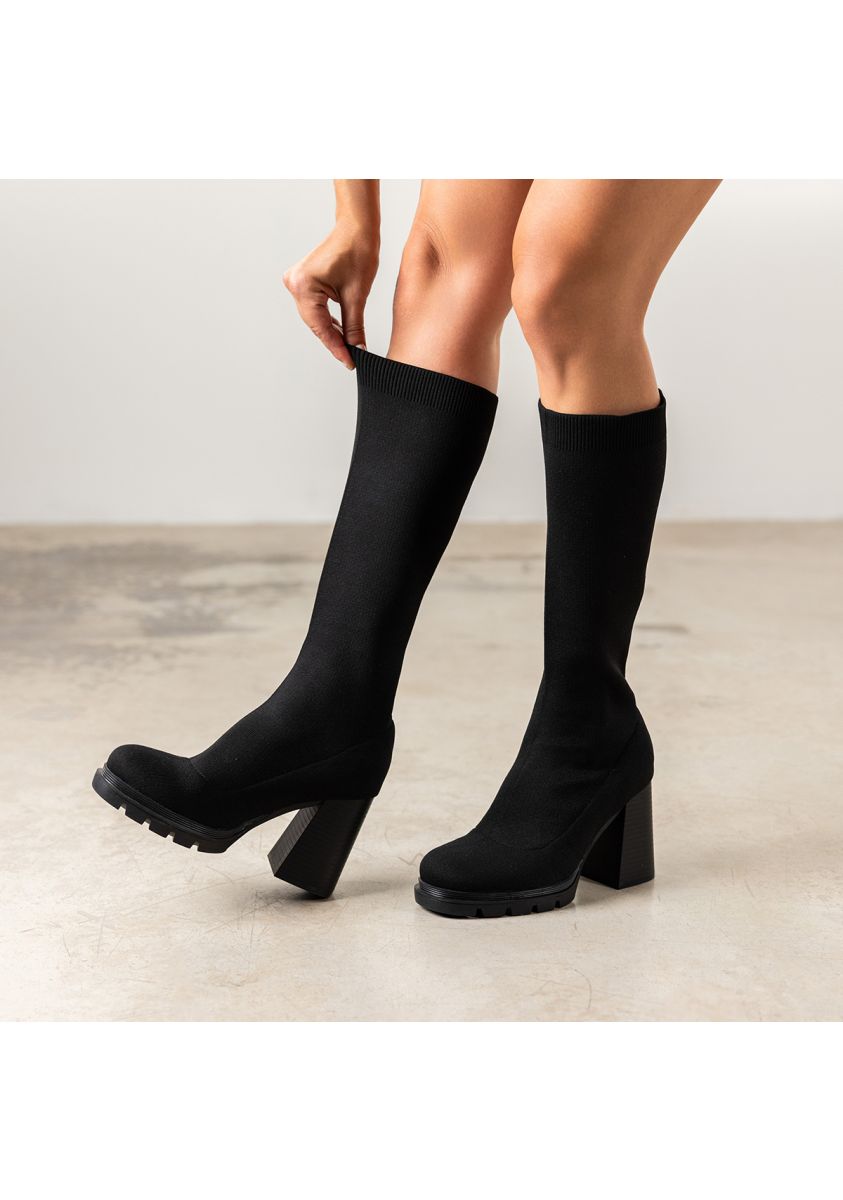 10110-botas-altas-tipo-calcet-n-tac-n-y-suela-track-laurens-negro-1.jpg