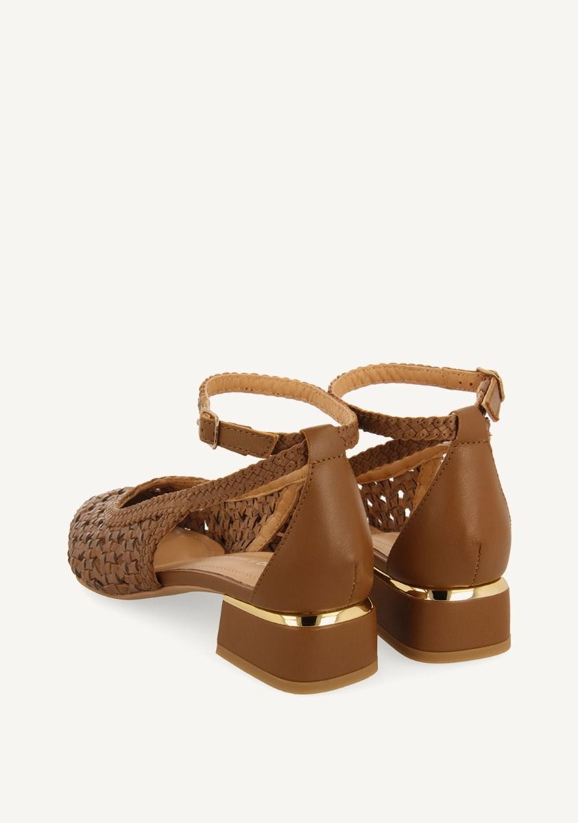 10233-bailarinas-trenzado-pulsera-piel-bardejov-cuero-1.jpg
