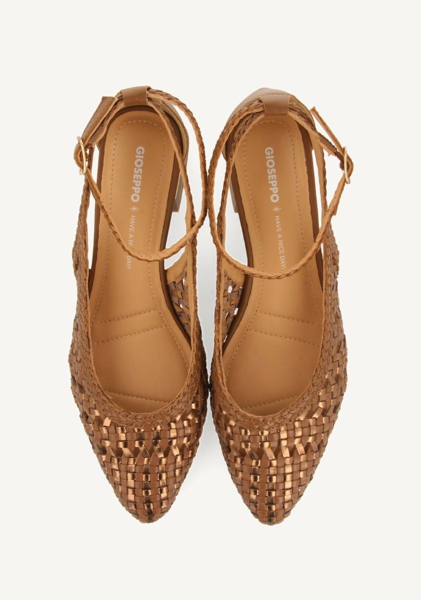 10233-bailarinas-trenzado-pulsera-piel-bardejov-cuero-1.jpg