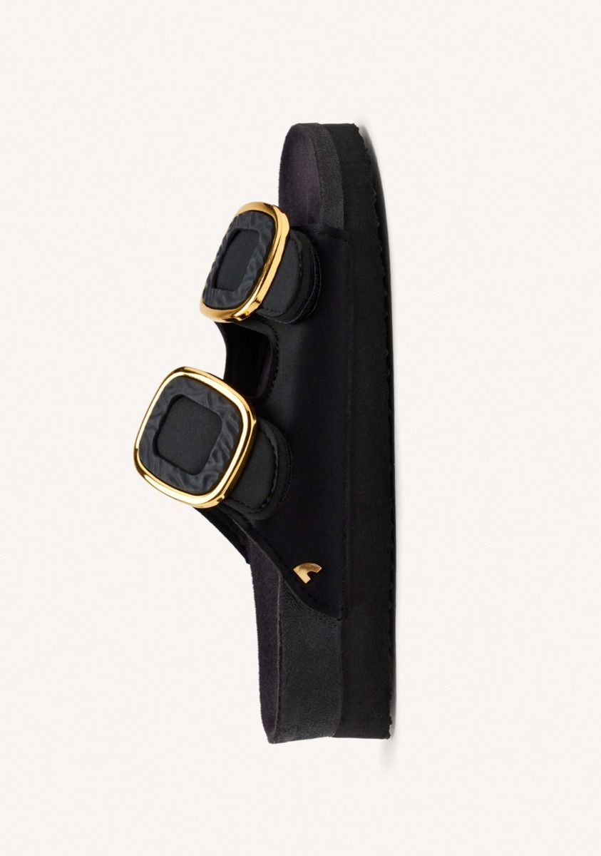 11048-sandalias-negras-estilo-bio-con-adorno-joya-para-mujer-budaors-negro-1.jpg