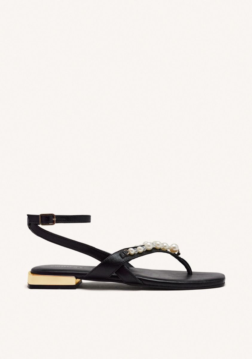 SANDALIAS NEGRAS DE PIEL CON PERLAS PARA MUJER SUMPTER - NEGRO