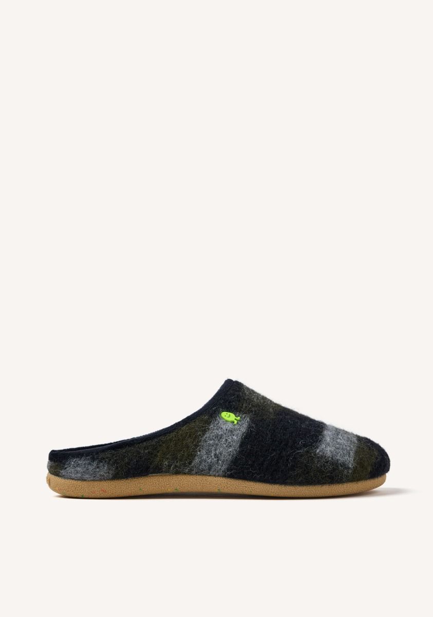 ZAPATILLAS DE CASA LANA SEBEKA - KAKI