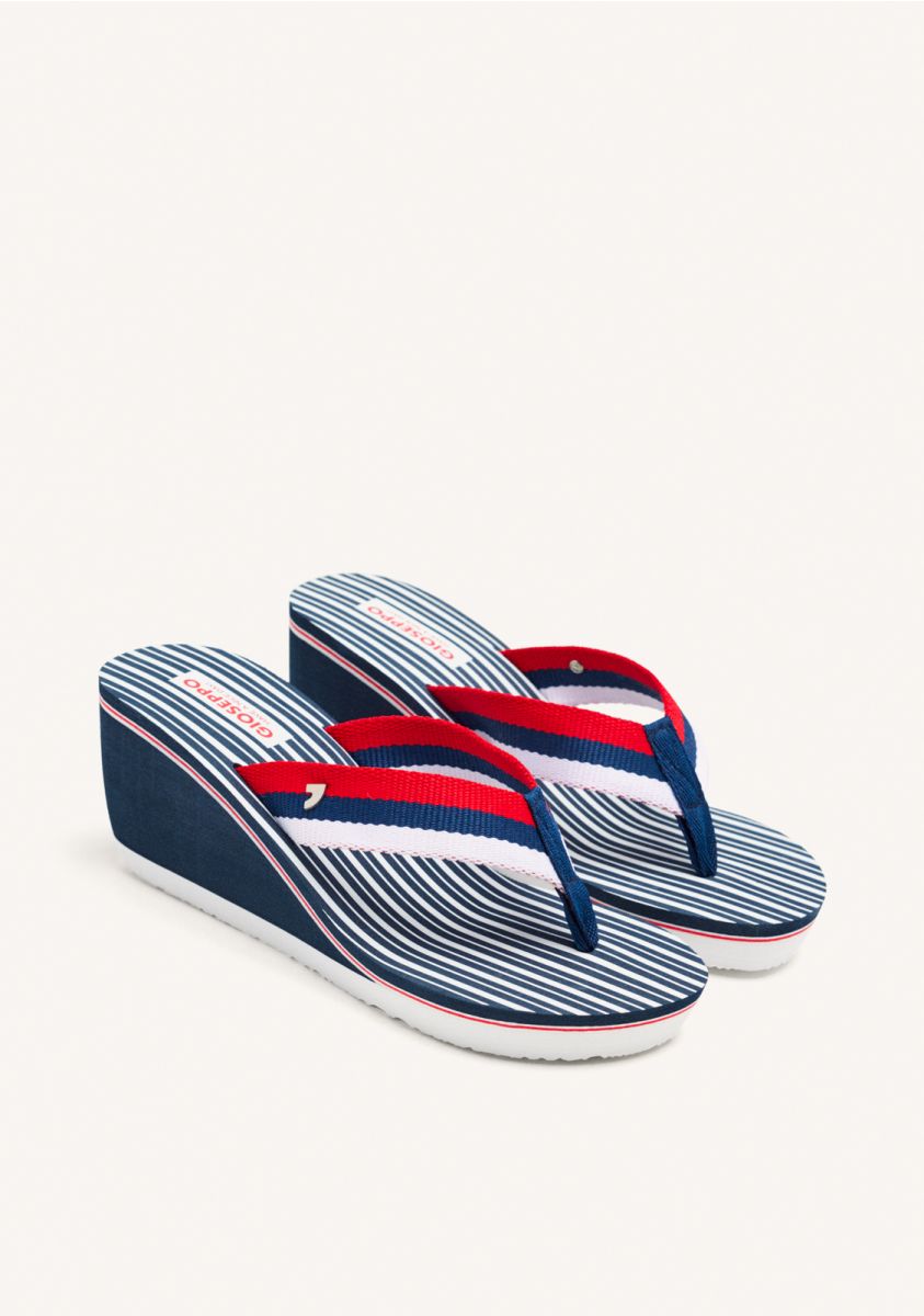 11389-chanclas-esclavas-azul-marino-para-mujer-casis-marino-1.jpg