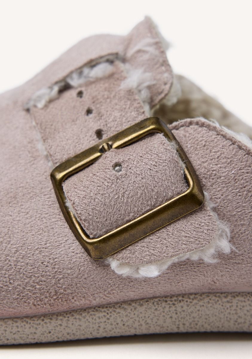 1167-zapatillas-de-casa-tipo-zuecos-bamara-lichifield-off-white-1.jpg
