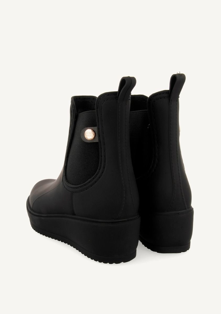 11670-botines-de-agua-estilo-chelsea-negras-para-mujer-45808-negro-1.jpg