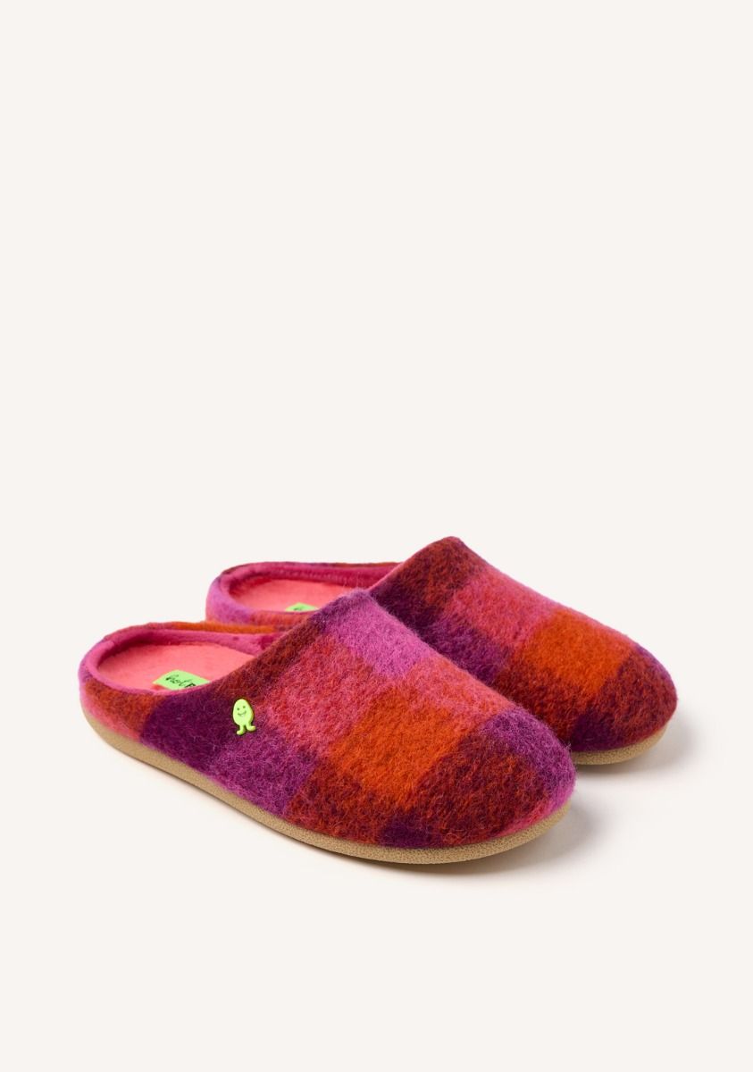 1175-zapatillas-de-casa-lana-cuadros-correll-fuxia-1.jpg