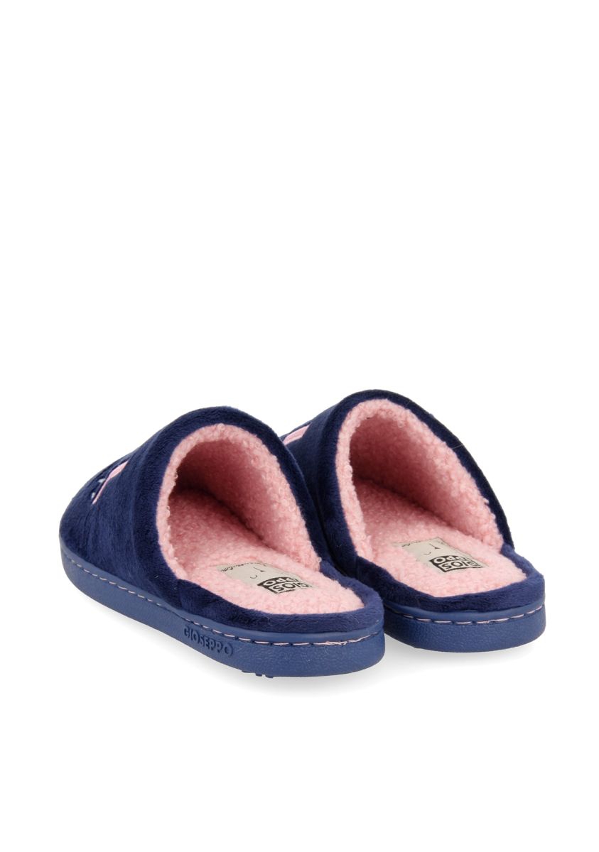 11752-zapatillas-de-estar-por-casa-destalonadas-azul-marino-con-mensaje-para-ni-a-skive-marino-1.jpg