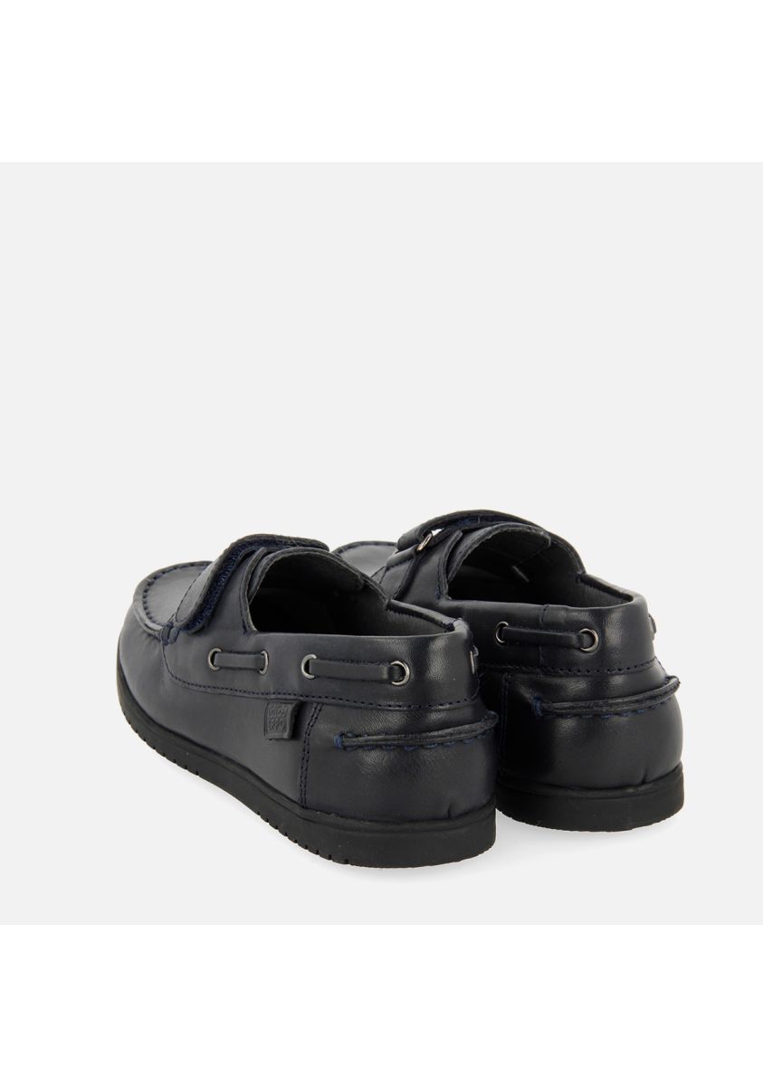 11757-zapatos-n-uticos-colegiales-en-piel-azul-marino-para-ni-o-loksa-marino-1.jpg