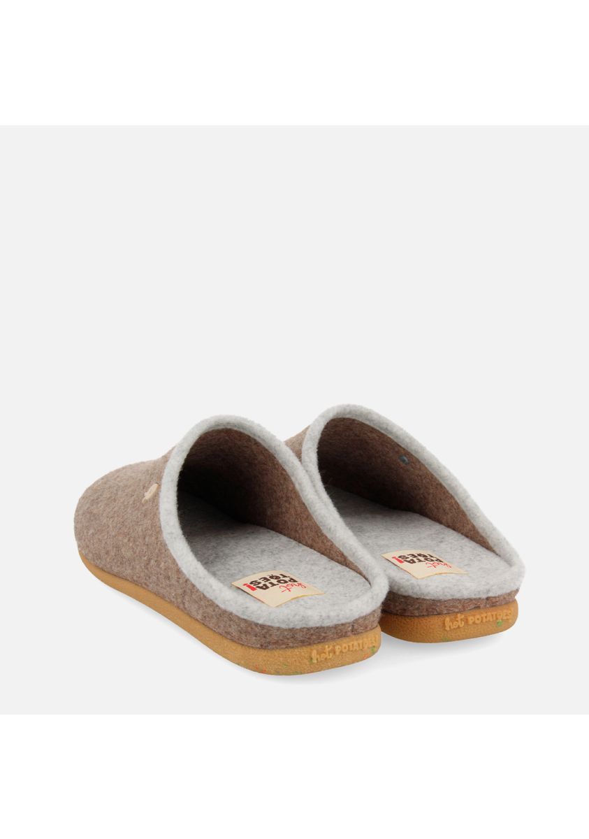 11862-zapatillas-de-estar-por-casa-hot-potatoes-en-marr-n-labinsk-beig-1.jpg