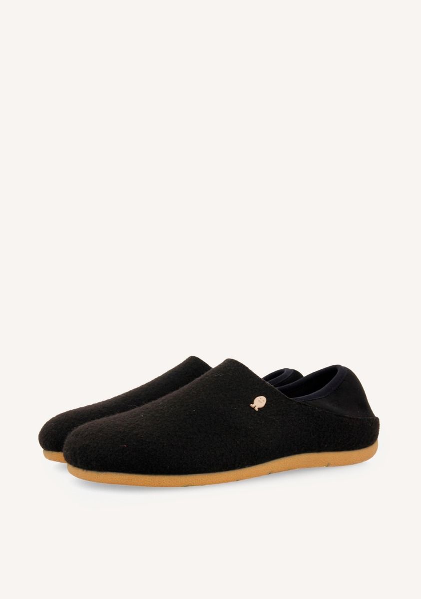 11907-zapatillas-de-estar-por-casa-negras-de-la-colecci-n-hot-potatoes-orsk-negro-1.jpg