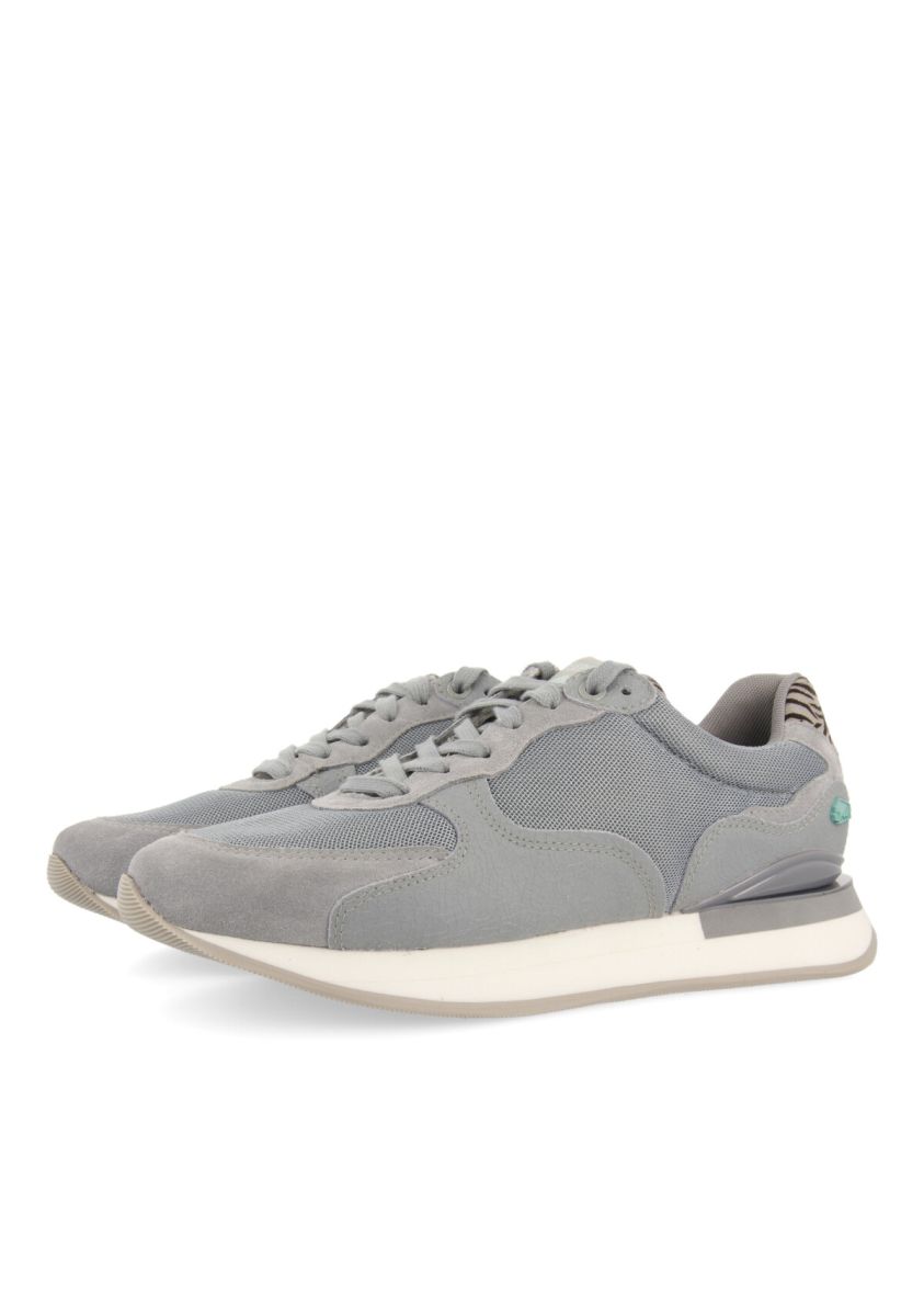SNEAKERS AZULES CON DETALLE DE PRINT ANIMAL PARA HOMBRE PATCH - AZUL