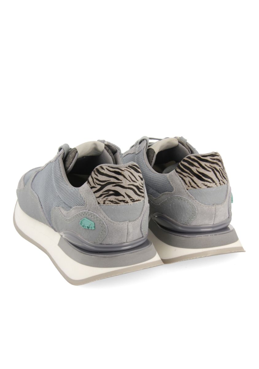 11973-sneakers-azules-con-detalle-de-print-animal-para-hombre-patch-azul-1.jpg