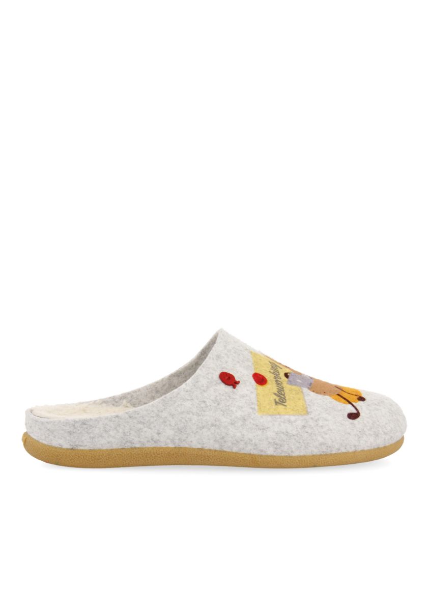 12415-zapatillas-de-estar-por-casa-de-la-colecci-n-hot-potatoes-loruns-gris-1.jpg