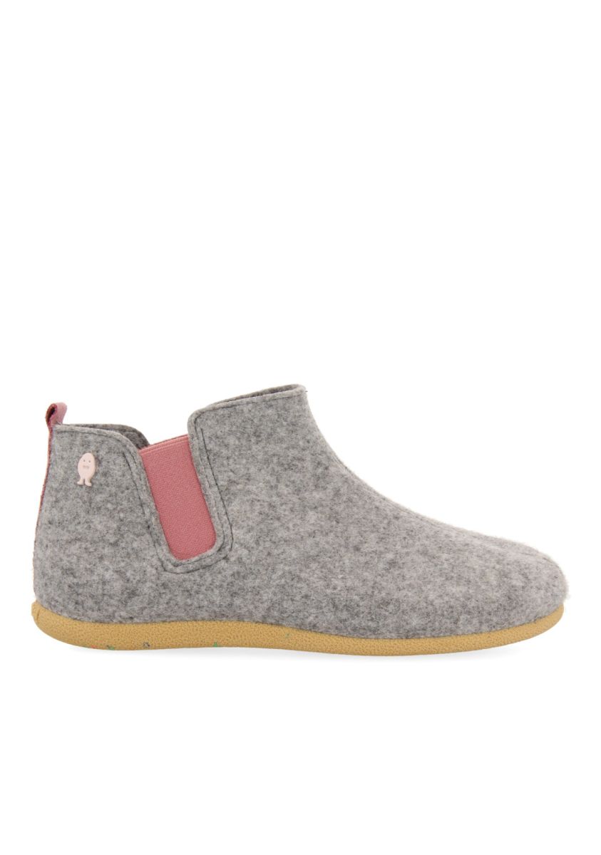12466-zapatillas-de-estar-por-casa-de-la-colecci-n-hot-potatoes-lasberg-gris-1.jpg