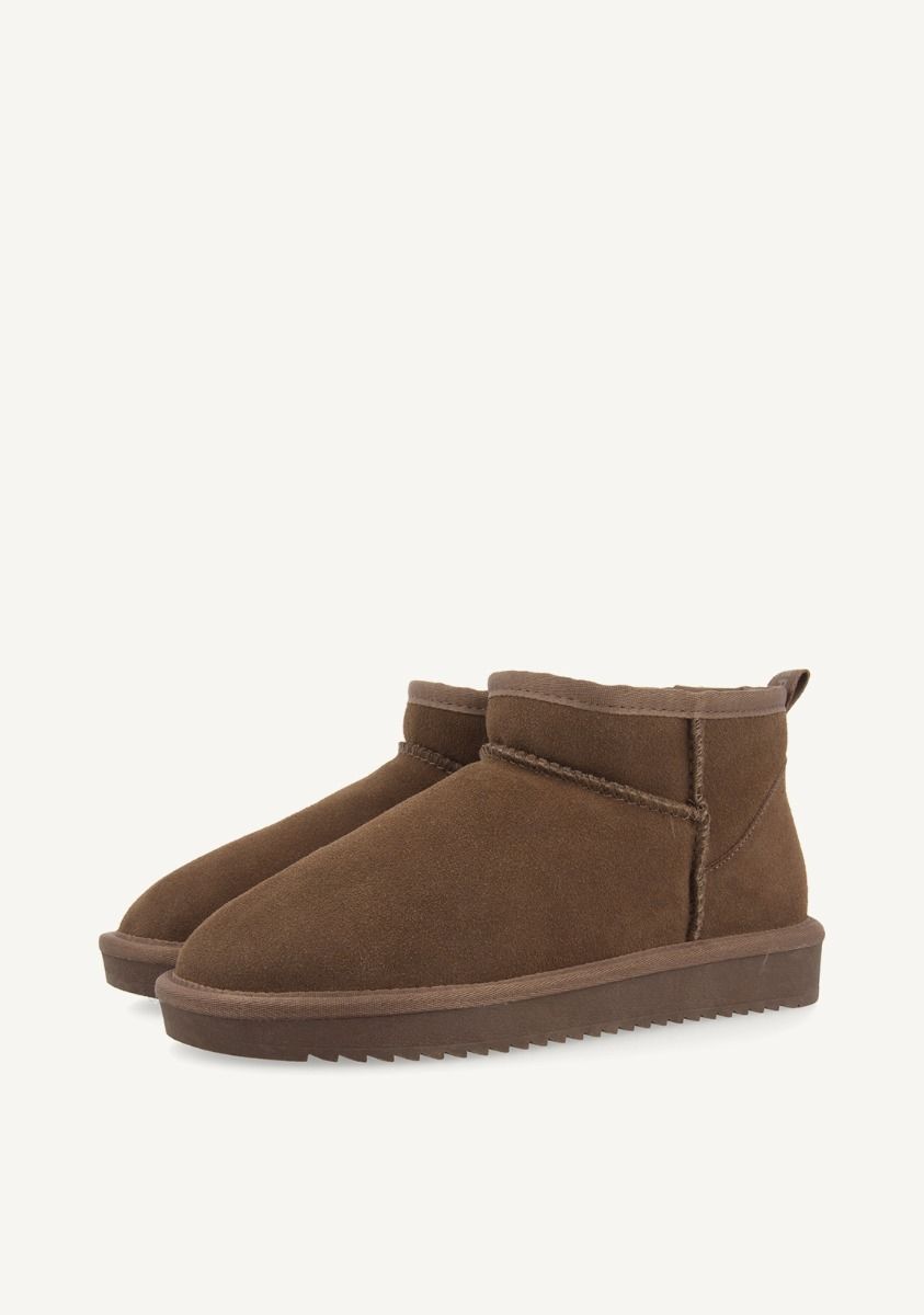 12532-botas-australianas-color-taupe-de-ca-a-baja-para-mujer-berek-taupe-1.jpg