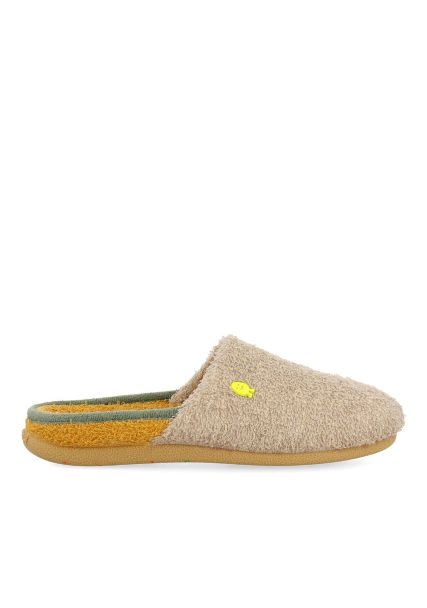 12723-zapatillas-de-estar-por-casa-de-la-colecci-n-hot-potatoes-crowley-beig-1.jpg