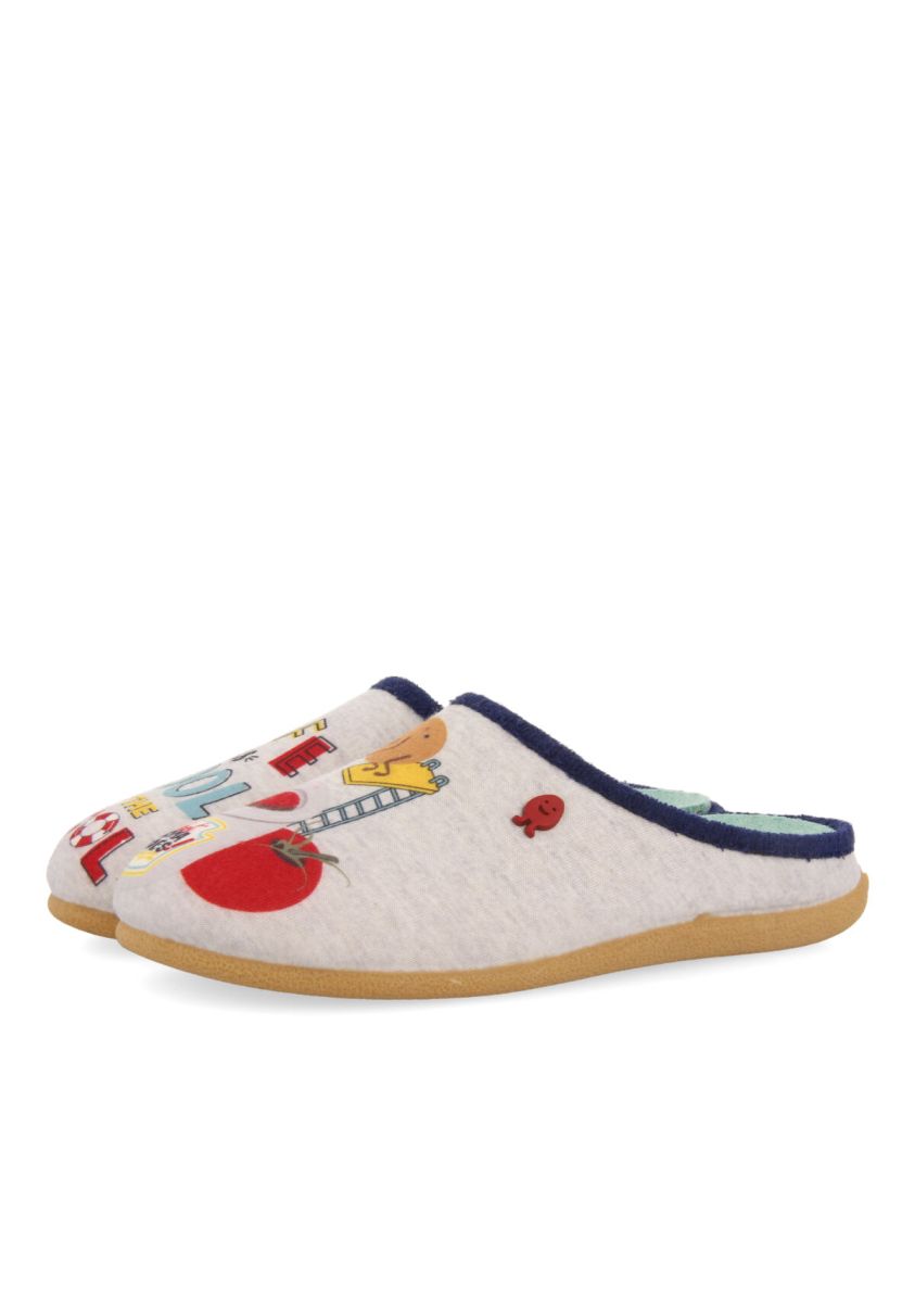 12791-zapatillas-de-estar-por-casa-gris-hot-potatoes-para-ni-os-bayahibe-gris-1.jpg