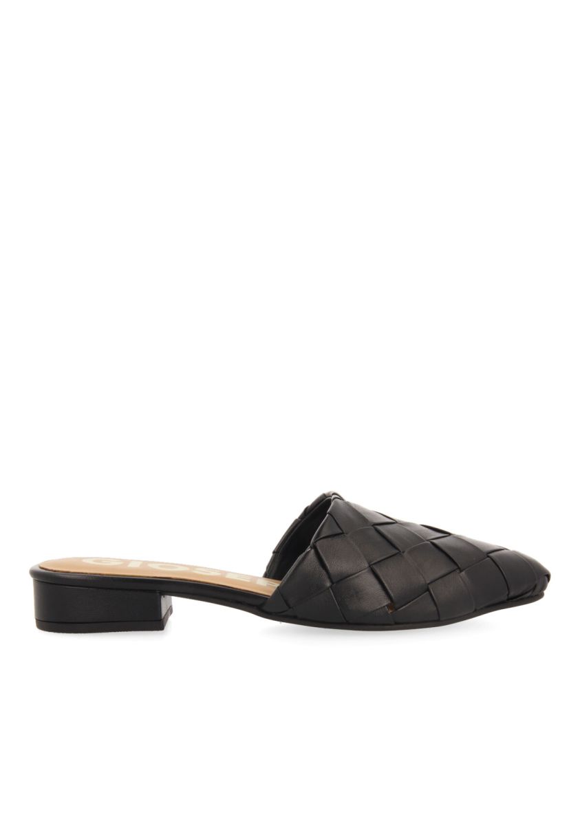 BABUCHAS TRENZADAS EN COLOR NEGRO PARA MUJER LIKA - NEGRO