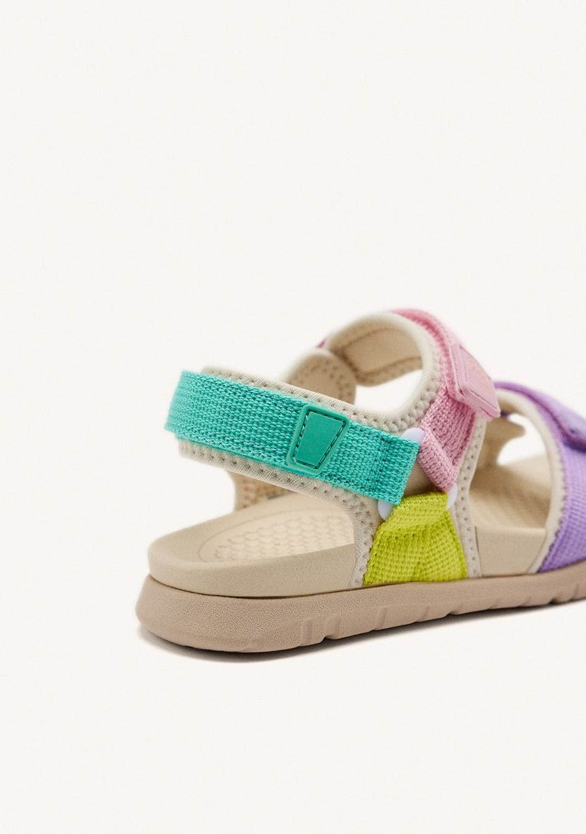132-sandalias-estilo-trekking-linwood-rosa-1.jpg