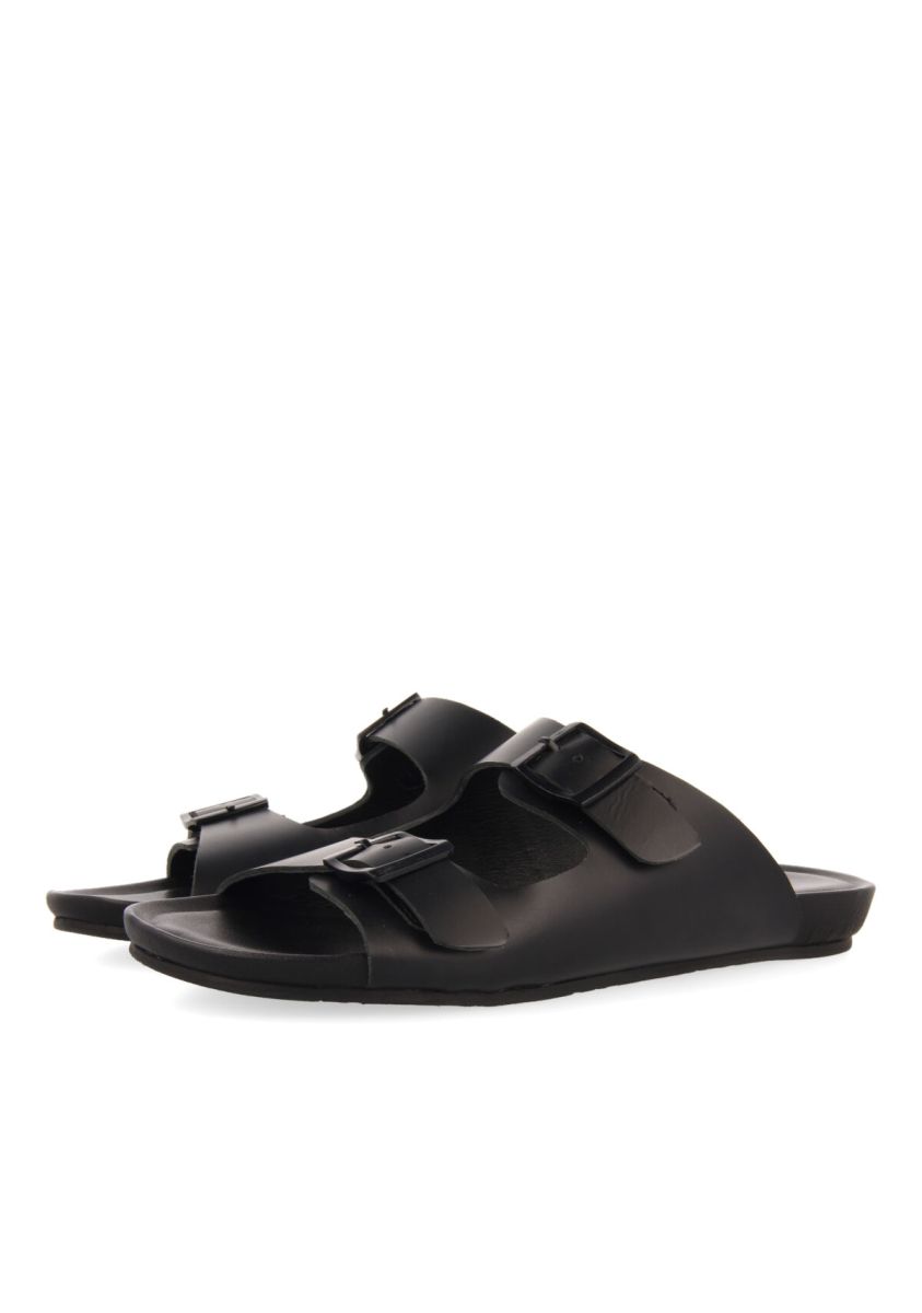 13409-sandalias-color-negro-de-piel-con-hebilla-para-mujer-bacuri-negro-1.jpg