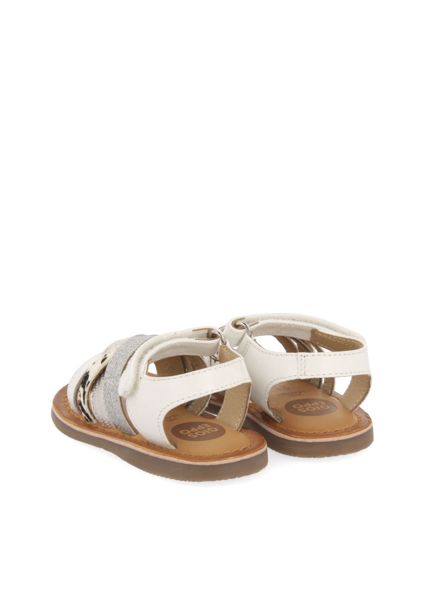 13883-sandalias-blancas-con-estampado-animal-y-glitter-para-ni-a-vinton-blanco-1.jpg