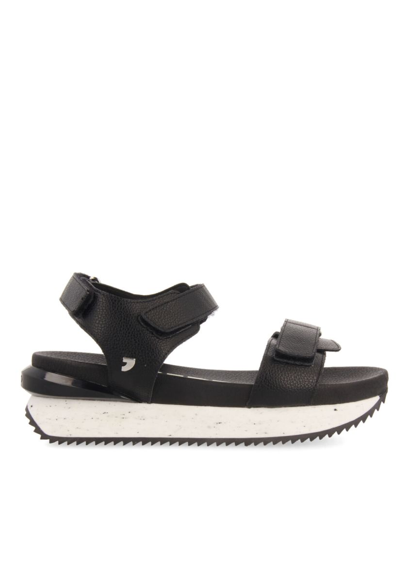 SANDALIAS NEGRAS CON TIRAS AJUSTABLES PARA MUJER GOLDONA - NEGRO 1 13941-sandalias-negras-con-tiras-ajustables-para-mujer-goldona-negro-1.jpg