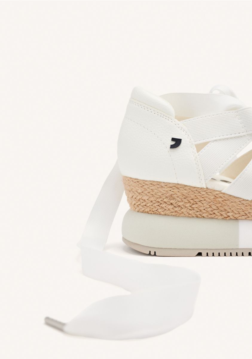 13956-sneakers-blancas-tipo-espadrille-para-mujer-lizarda-blanco-1.jpg