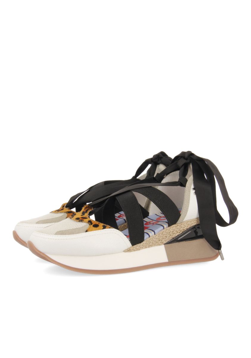 13972-sneakers-blancas-tipo-espadrilles-para-mujer-escazu-blanco-1.jpg