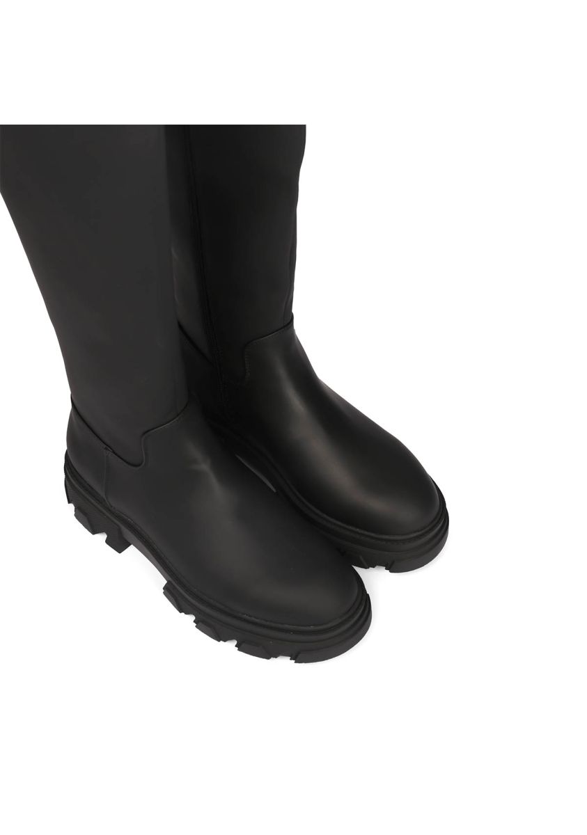 14444-bota-negra-alta-engomada-y-piso-track-para-mujer-brossard-negro-1.jpg