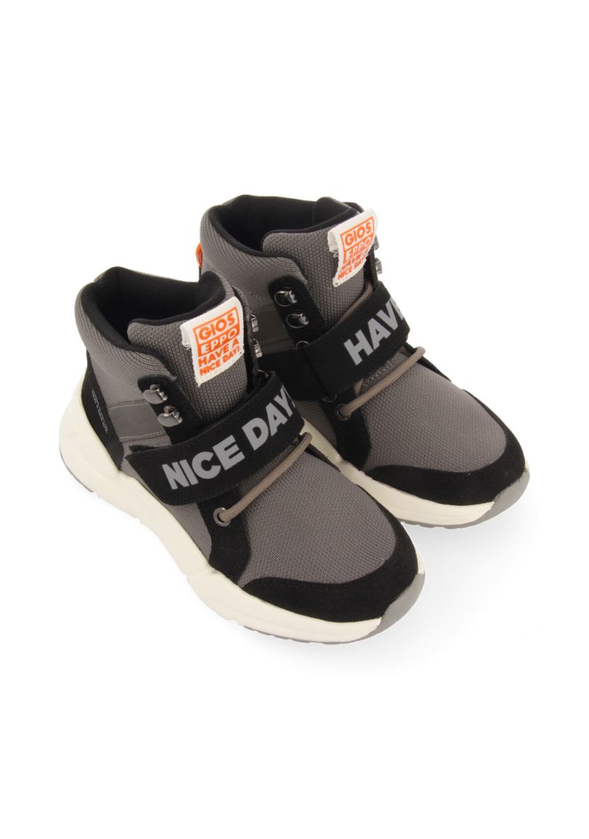 14615-sneakers-tipo-calcet-n-gris-para-ni-a-y-ni-o-tamsalu-gris-1.jpg