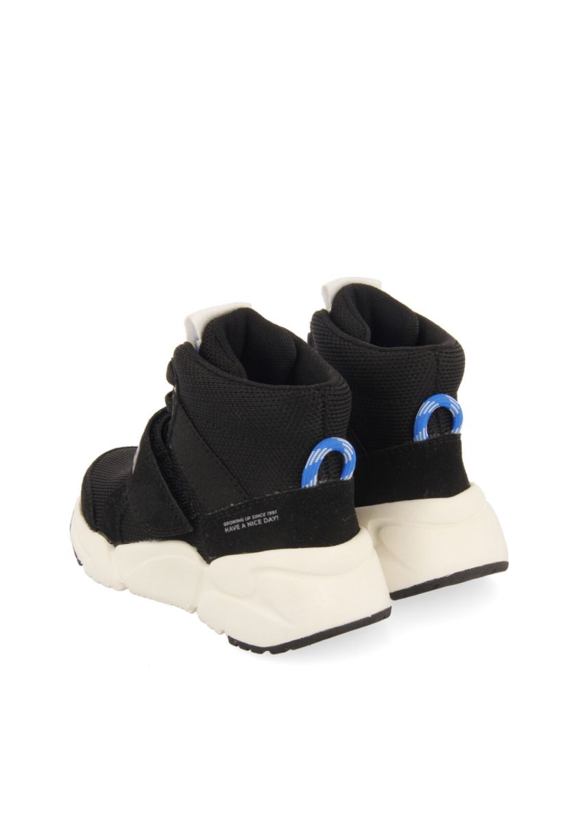14622-sneakers-tipo-calcet-n-negras-para-ni-a-y-ni-o-tamsalu-negro-1.jpg