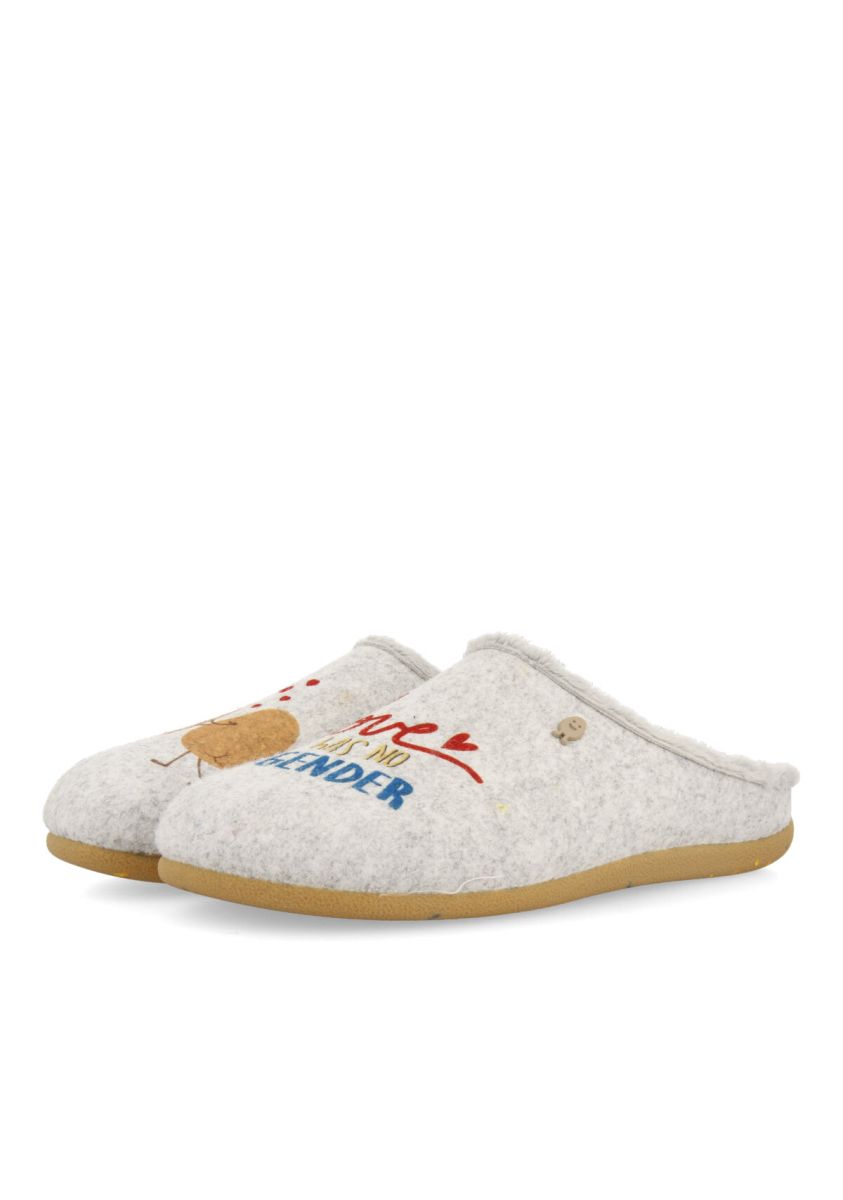 15155-zapatillas-de-estar-por-casa-hot-potatoes-ploce-gris-1.jpg