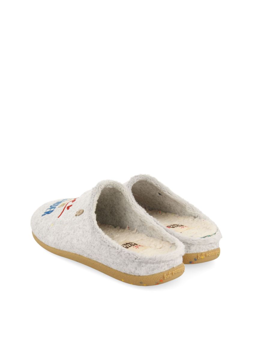 15155-zapatillas-de-estar-por-casa-hot-potatoes-ploce-gris-1.jpg