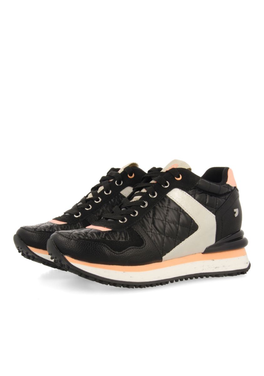 15309-sneakers-monocolor-negras-de-cu-a-interna-con-detalles-en-fl-or-para-mujer-stockem-negro-1.jpg