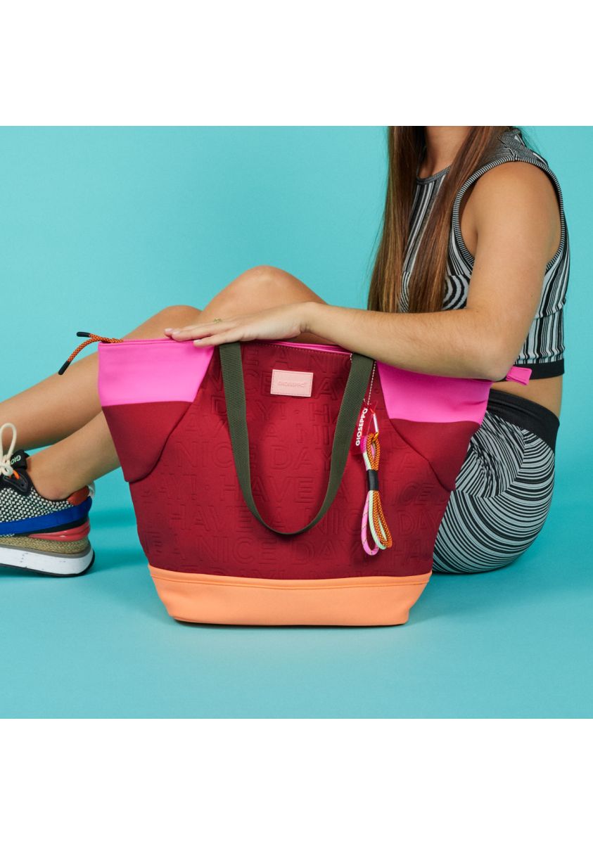 15328-bolso-shopper-de-neopreno-color-burdeos-para-mujer-alagoa-burdeos-1.jpg