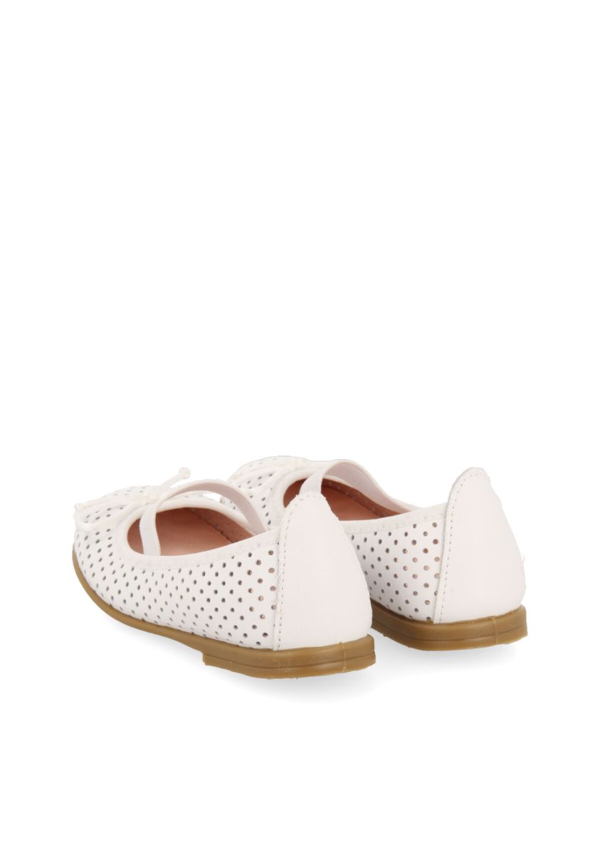 15469-bailarina-de-piel-blanca-para-ni-a-brannay-blanco-1.jpg