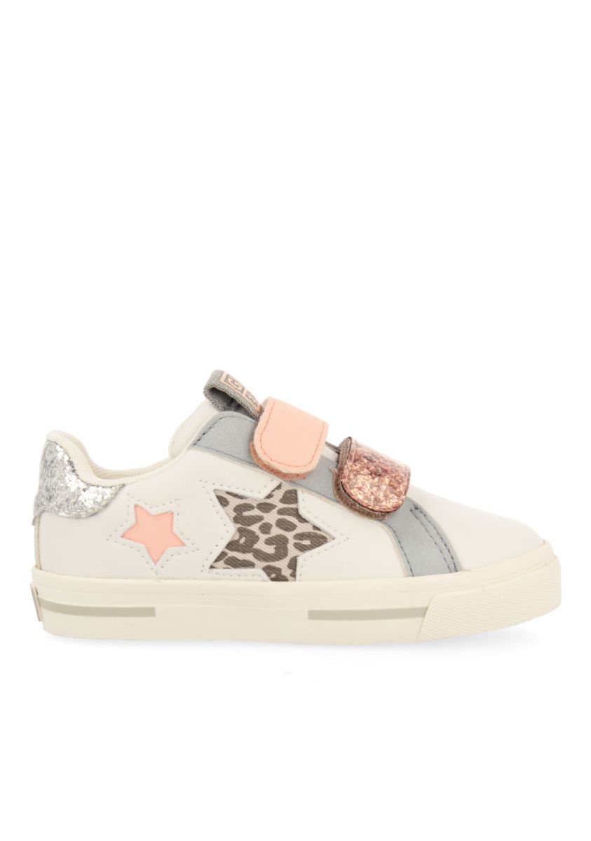 15998-sneakers-blancas-con-detalles-de-glitter-y-estrellas-para-ni-a-caiana-blanco-1.jpg