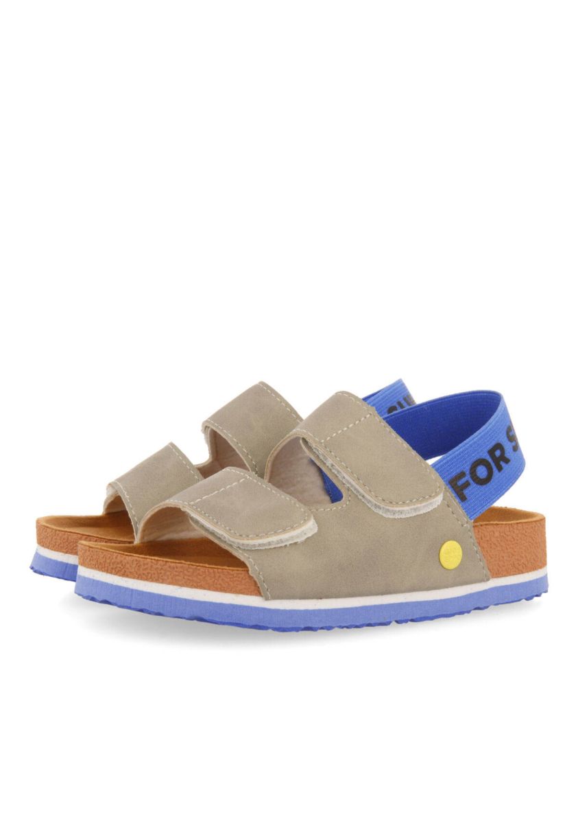 16115-chanclas-estilo-bio-color-gris-con-detalles-en-azul-y-mensaje-para-ni-o-courgis-gris-1.jpg