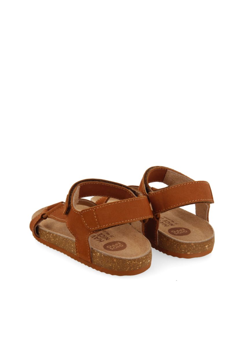 16472-sandalias-de-piel-con-planta-anat-mica-en-color-cuero-para-ni-o-coamo-cuero-1.jpg