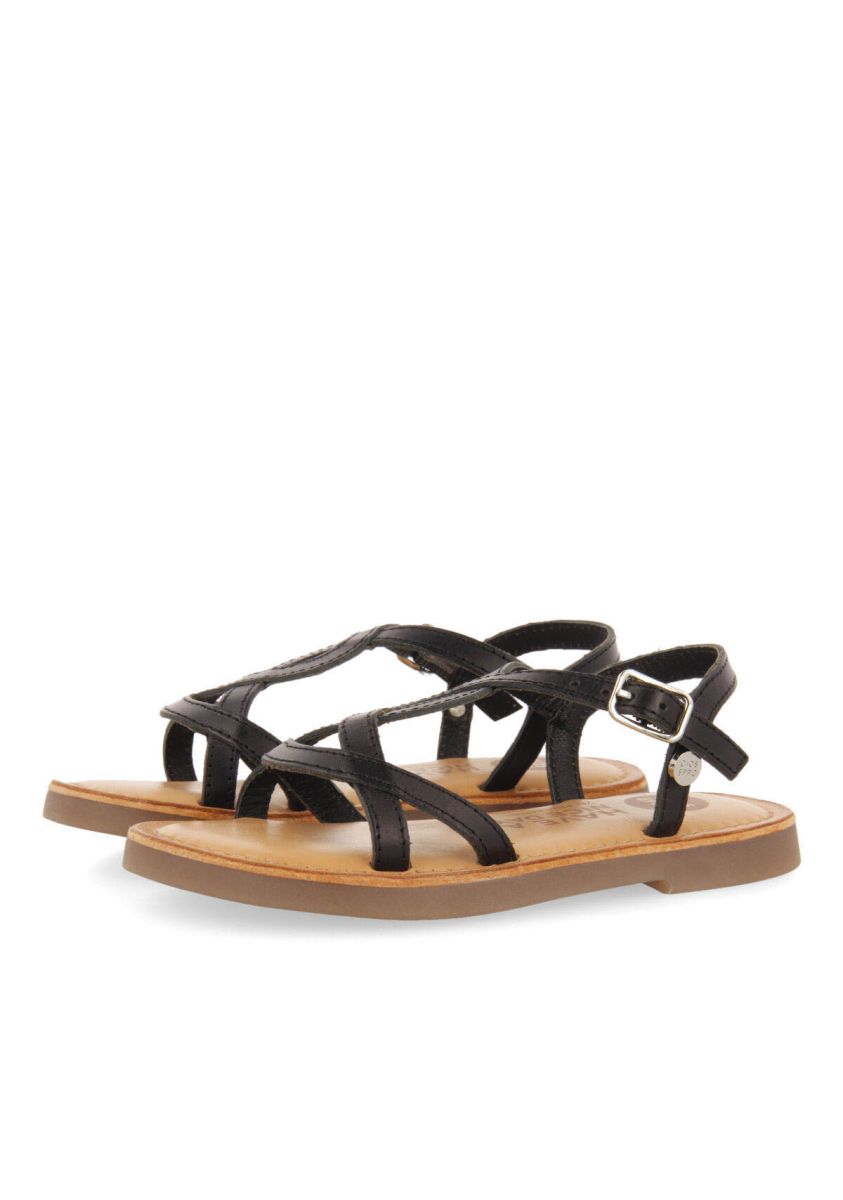 16481-sandalias-de-piel-metalizada-en-color-negro-para-ni-a-tilly-negro-1.jpg
