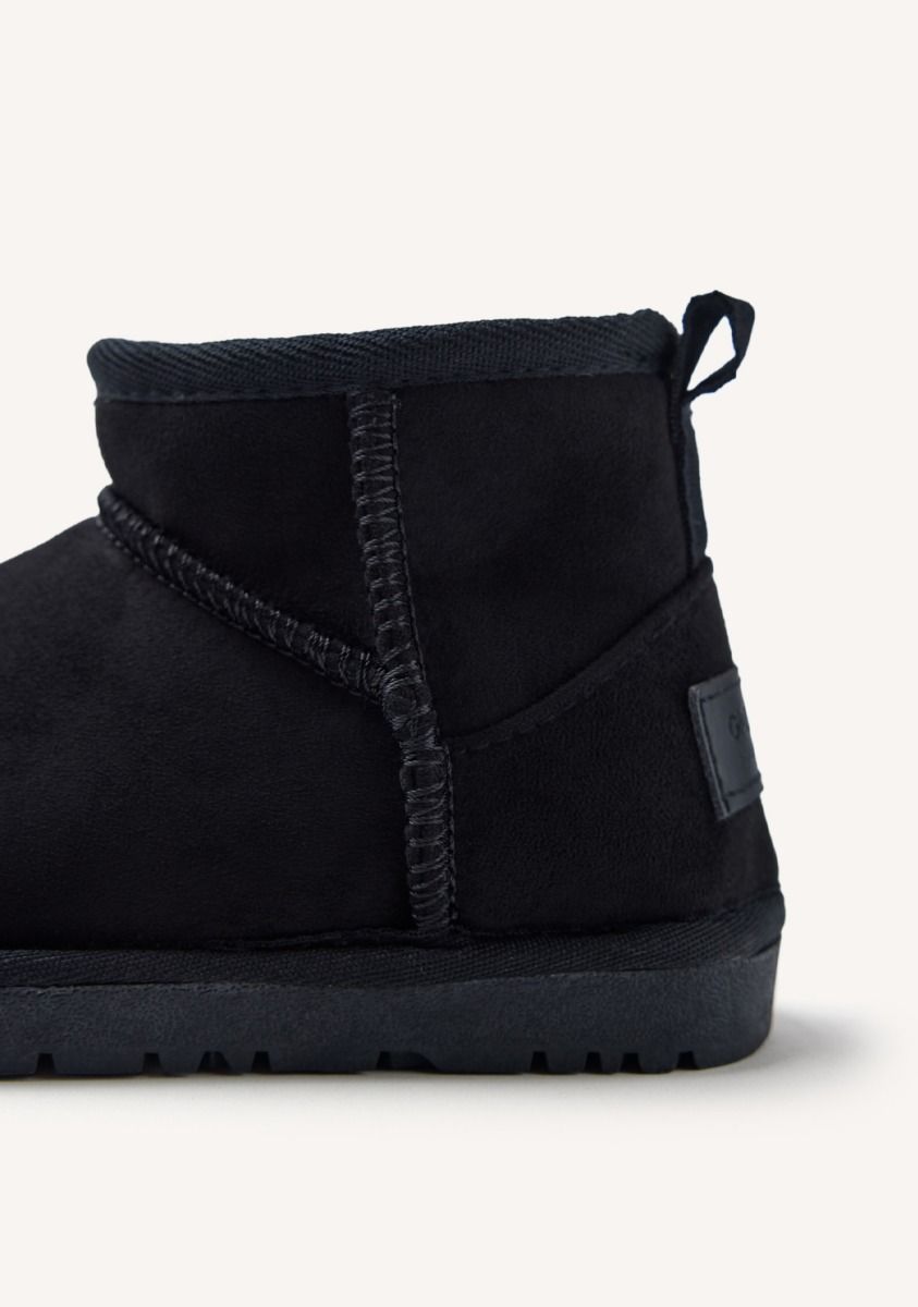 1653–botas-australianas-esko-negro-1.jpg