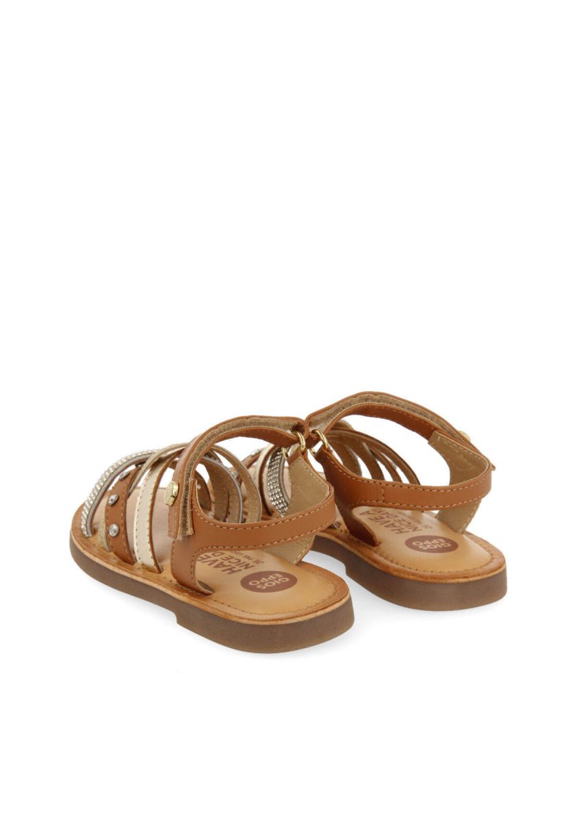 16561-sandalias-de-piel-en-color-oro-con-detalles-para-ni-a-niteroi-oro-1.jpg