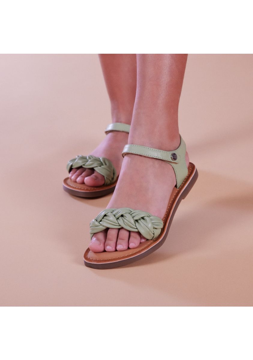 16813-sandalias-de-piel-en-color-menta-con-trenza-para-ni-a-ennery-menta-1.jpg