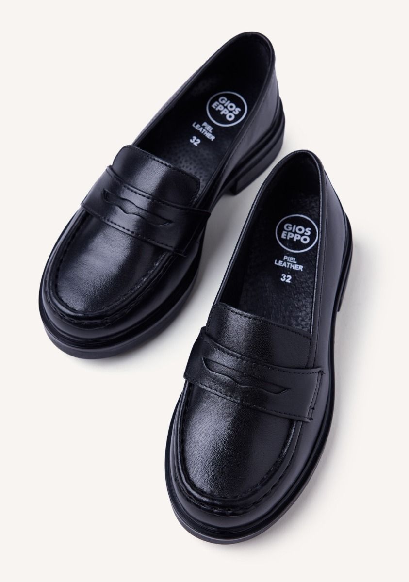 1682-mocasines-piel-ronneby-negro-1.jpg