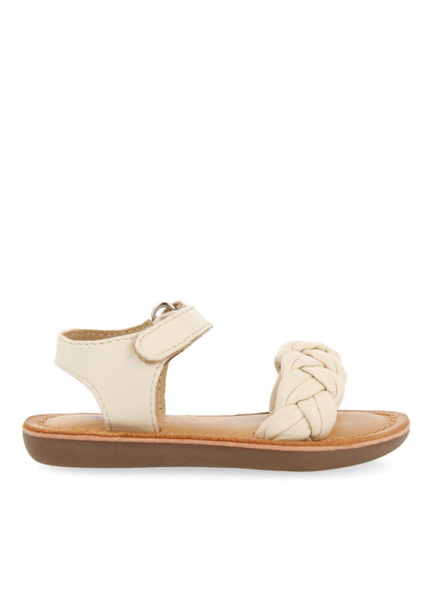Sandalias de piel en color off-white con trenza para niÃ±a ennery - OFF-WHITE