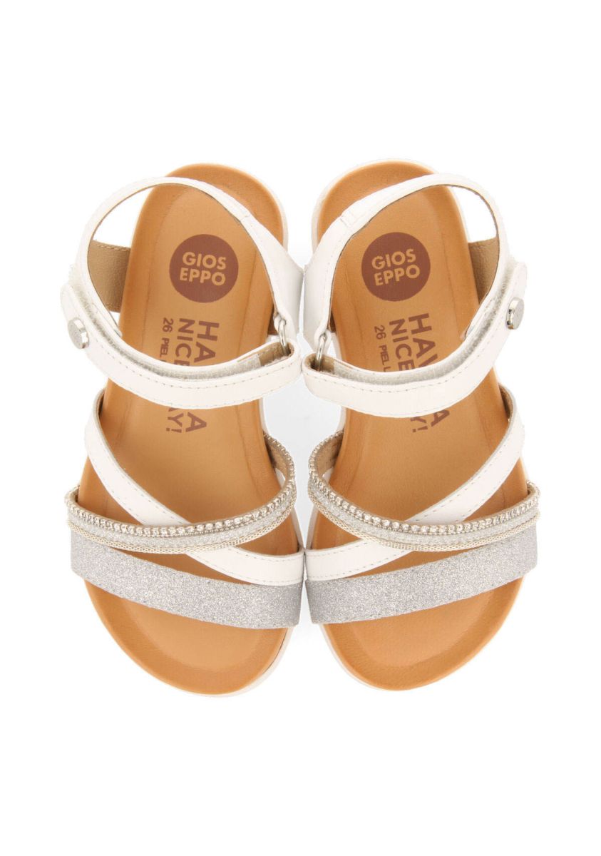 16869-sandalias-de-piel-en-color-blanco-con-detalles-para-ni-a-maroa-blanco-1.jpg