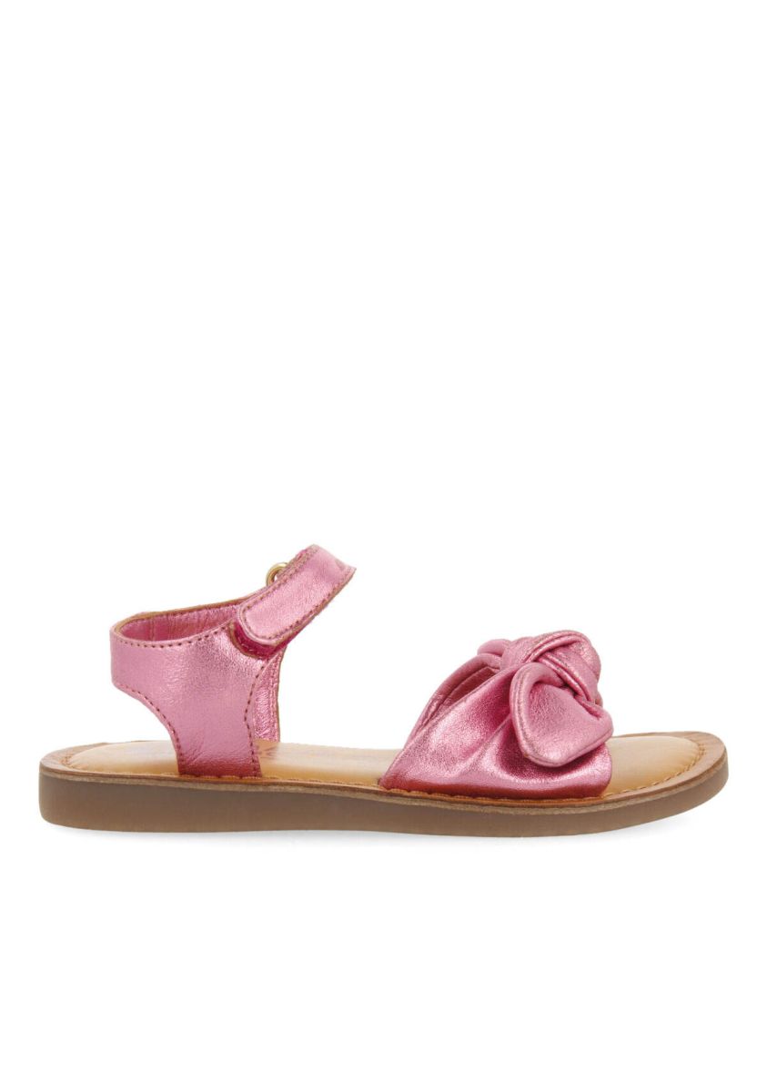 Sandalias de piel metalizada en color fucsia para niÃ±a stigny - FUXIA