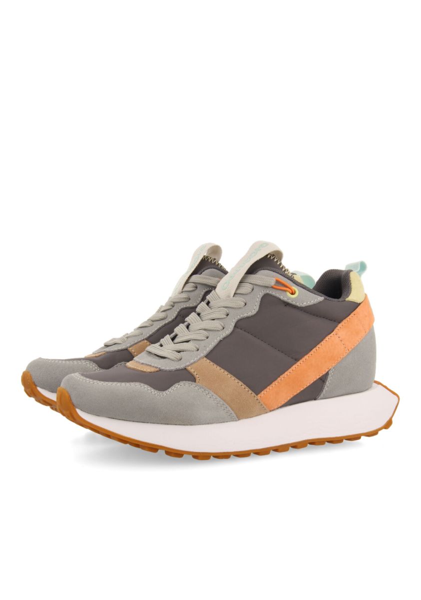 17105-sneakers-gris-de-inspiraci-n-retro-con-cu-a-interna-para-mujer-vincly-gris-1.jpg