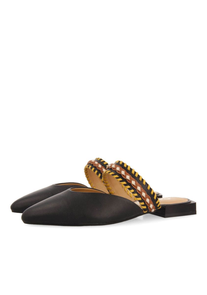 17138-sandalias-negras-tipo-babucha-con-tira-para-mujer-bataan-negro-1.jpg