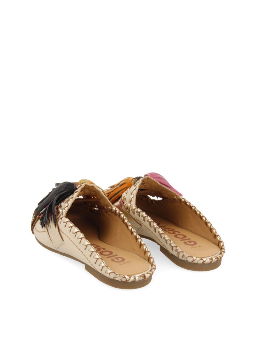 17189-babuchas-de-piel-off-white-con-borlas-para-mujer-papantla-off-white-1.jpg